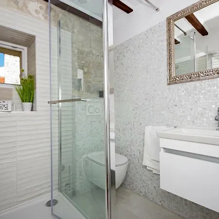 Kika Luxury Oldtown Apartamento Split