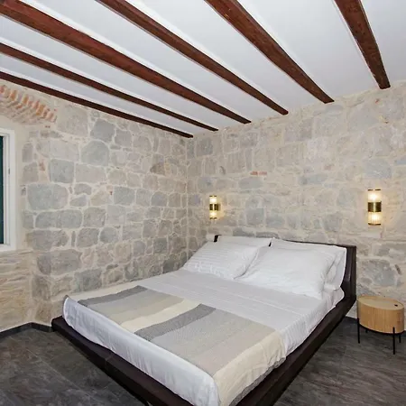 Kika Luxury Oldtown Apartamento