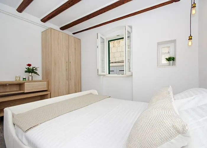 דירה Kika Luxury Oldtown ספליט