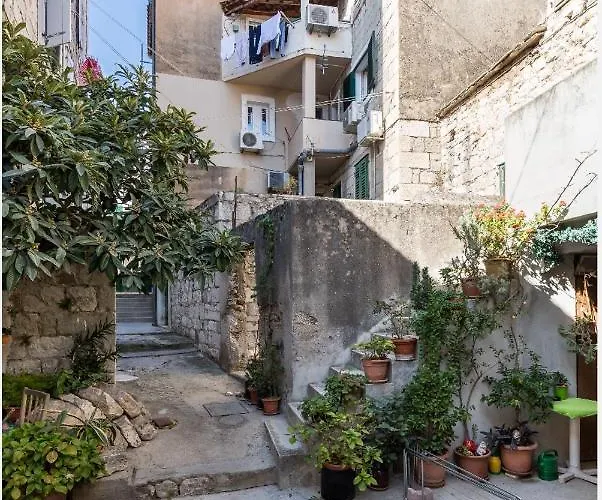 Kika Luxury Oldtown *